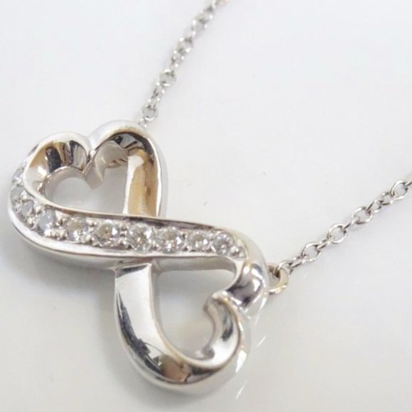 TIFFANY CO 💗💗 750 18k White Gold WG Picasso Diamond Elegant Necklace T&CO - Picture 2 of 7